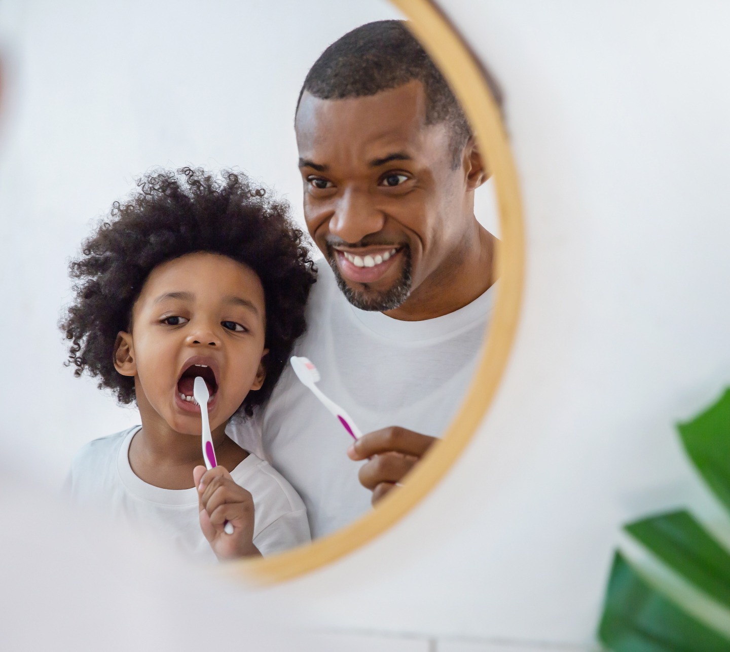 5-tips-for-teaching-kids-to-brush-their-teeth-oliver-park-dental